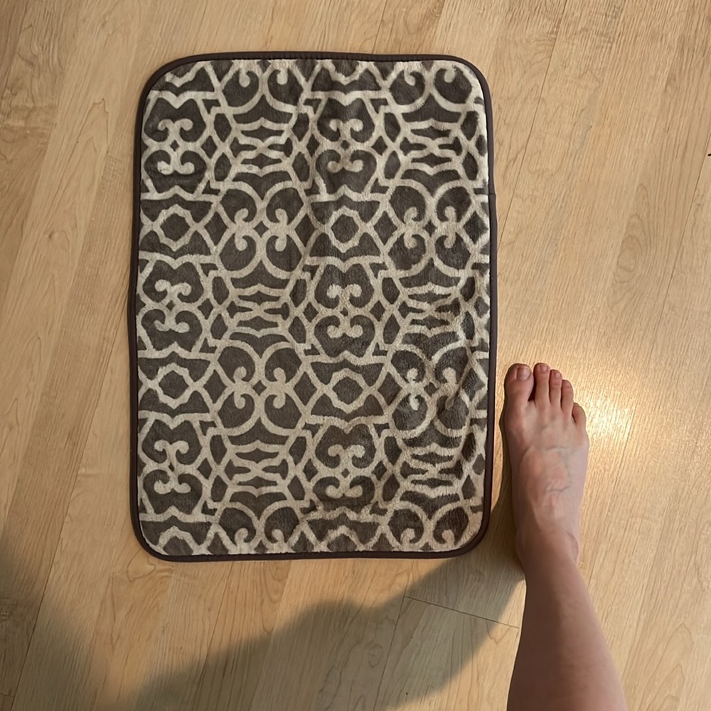Bath Mat - Picture 2 of 2